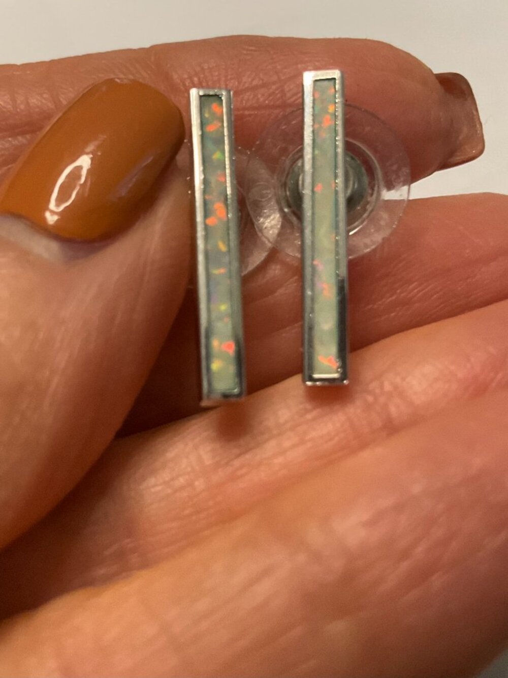 Kendra Scott white sparkly opal and silver bar studs earrings 7/8" stamped $100